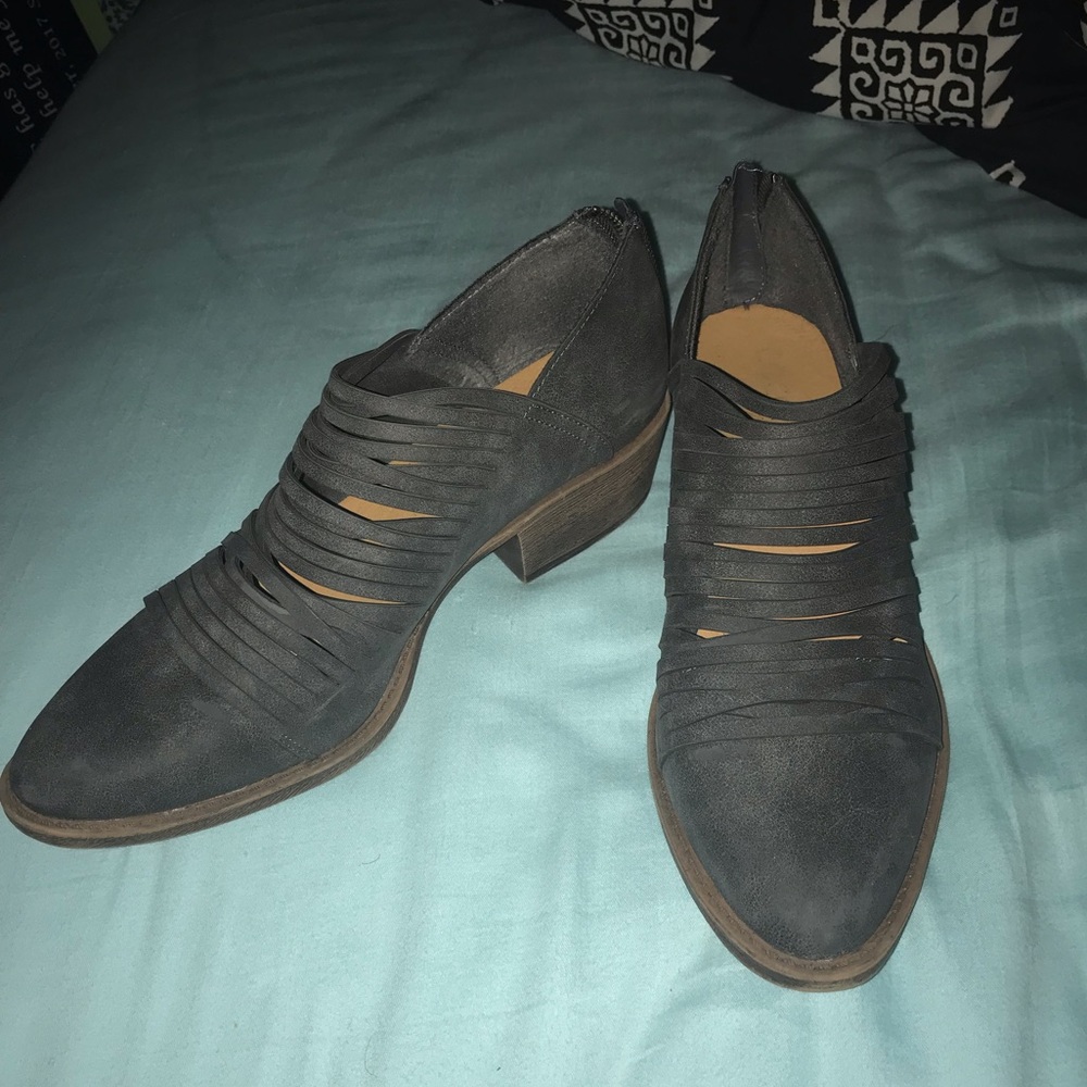 Clogs - Loafers